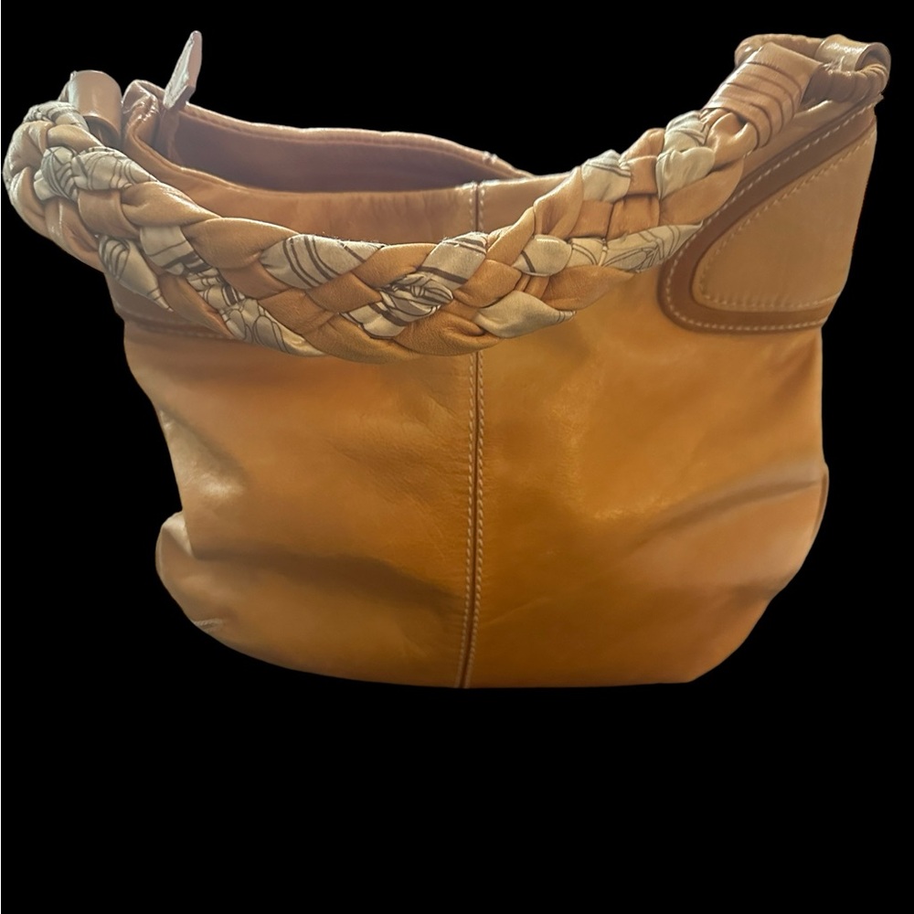 Francesco Biasia leather purse.